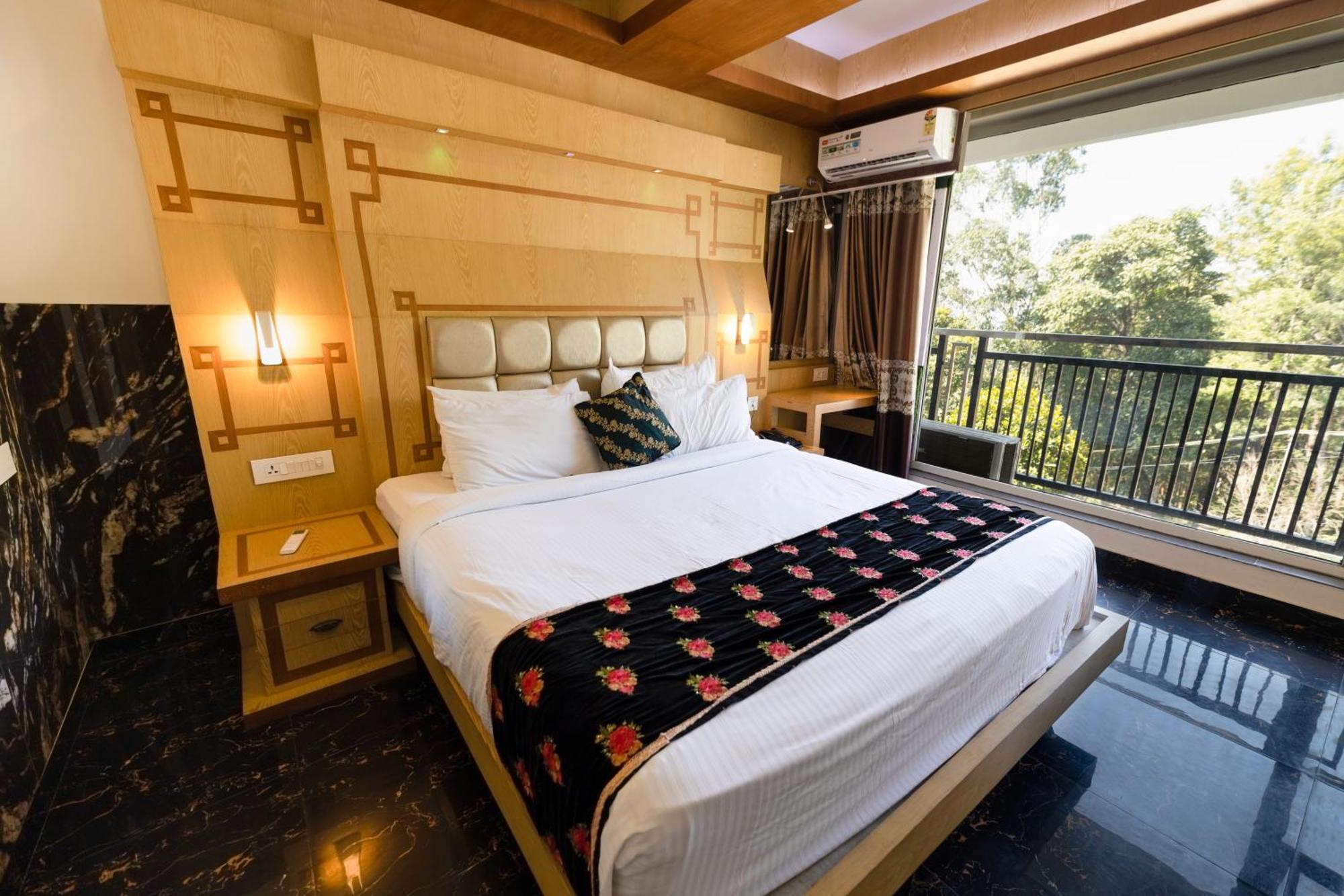 Parakkat Nature Resort Munnar Exterior foto